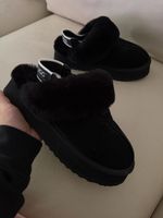 UGG Australian Shepherd Slipper schwarz Grösse 40 neu
