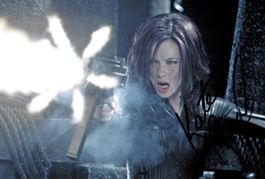 UNDERWORLD Kate BECKINSALE / TOP AUTOGRAMM