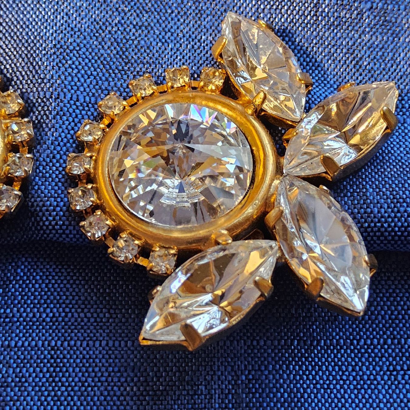 Ohrringe & -stecker: Vintage Top Strass Ohrclips ca 1940-50 – Gebraucht aus Zürich von helsan 8
