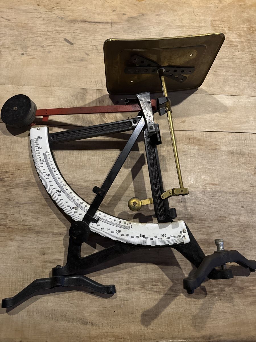 Waagen und Gewichte: Waage antik – Gebraucht aus Matten(St.Stephan) von ren_r8tw 5