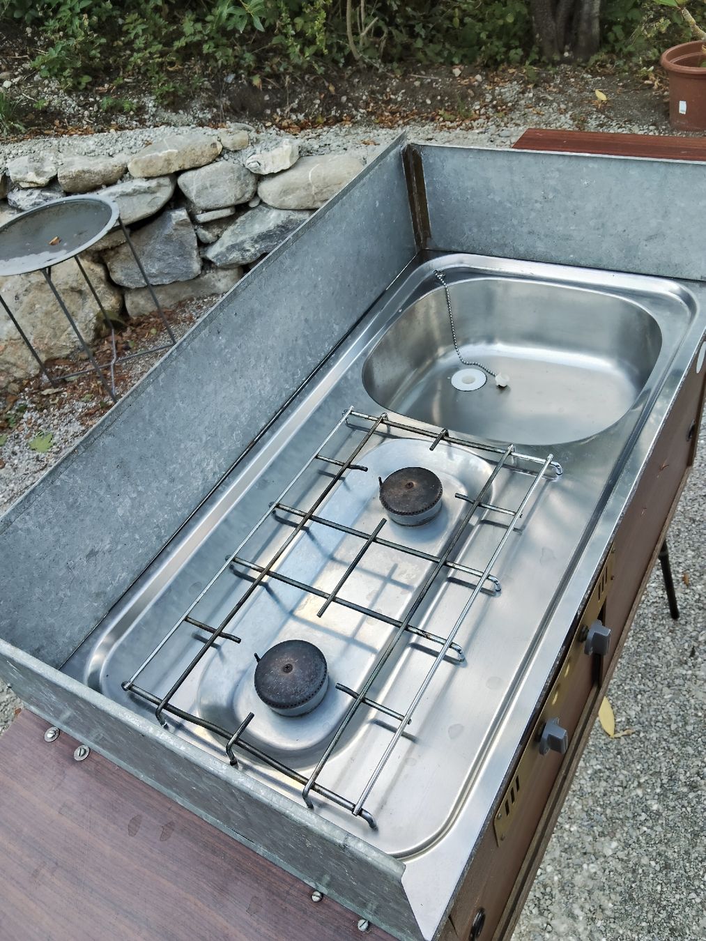 Cucine complete: Campingküche Retro – Usato da Burgistein venduto da Franks-Design 2