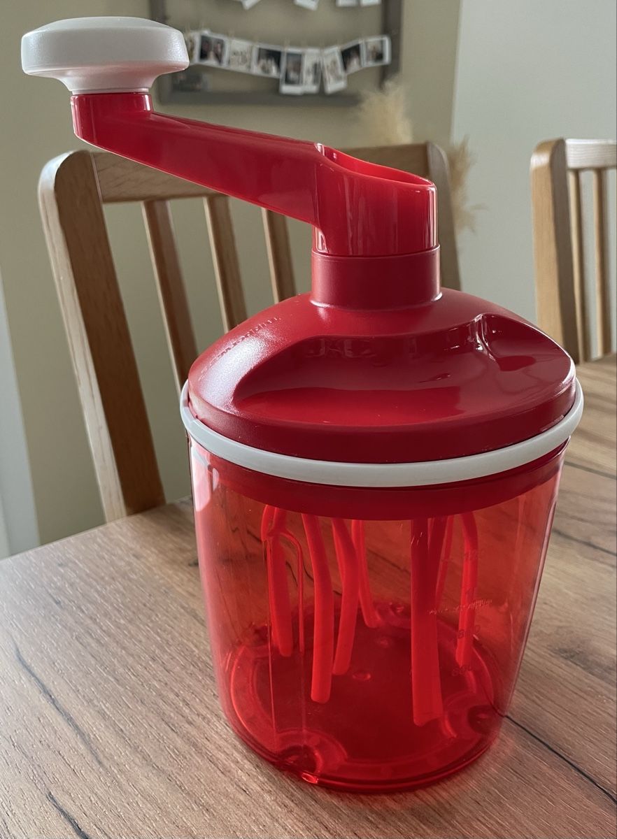 Tupperware Küchengeräte: Tupperware - Speedychef – Gebraucht aus Broc von jer_c8xf