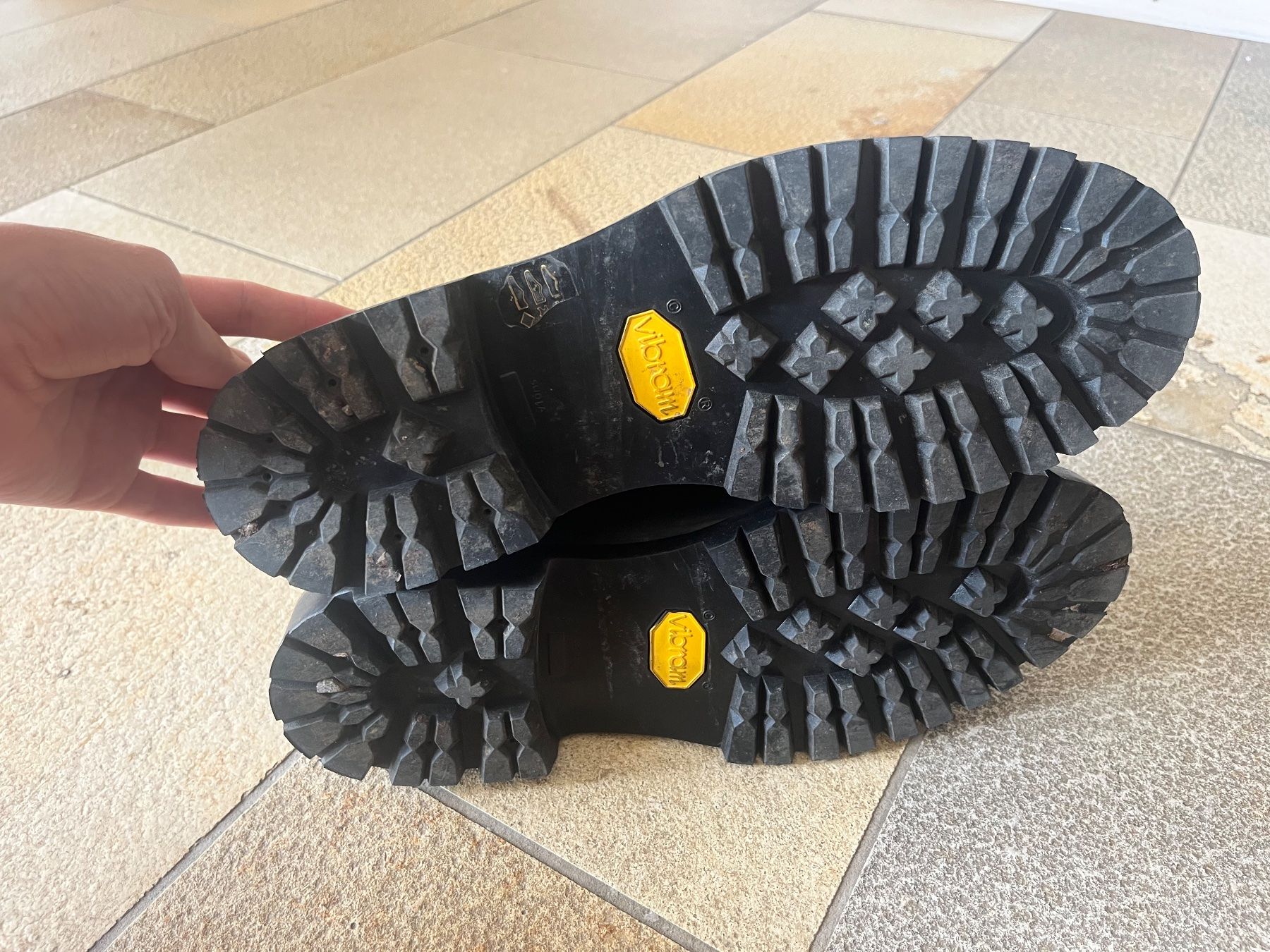 Herrenschuhe: John Lakes Lederschuh Baltimore - Grösse 43 – Gebraucht aus Thierachern von lou_8l2x 1