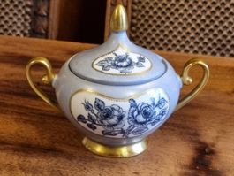 Tirschenreuth 1838 Zuckerdose handgemalt – Rosen Gold