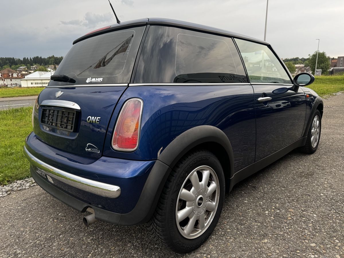 Mini Autos: MINI One – D'occasion à Emmen par Adiller77 2