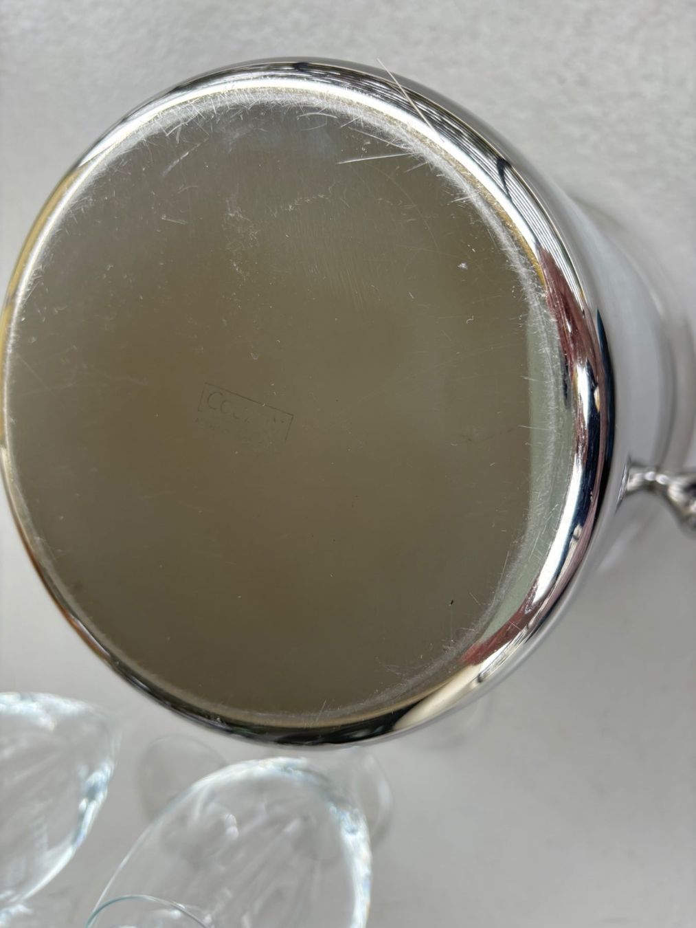 Sonstiges: Champagner-Set: Edelstahlkühler & 4 Gläser, sicherer Versand – Gebraucht aus Zollikon von Ostendo 7