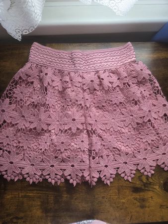 Lace Shorts Pink Women's fits Size S to M New Condition