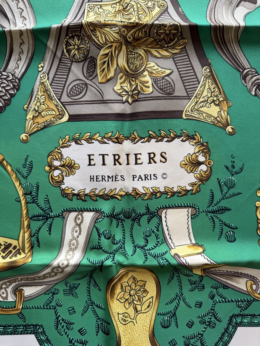Hermès Foulard & Sciarpe: Carré Hermès - Étriers – Usato da Commugny venduto da 160467 1