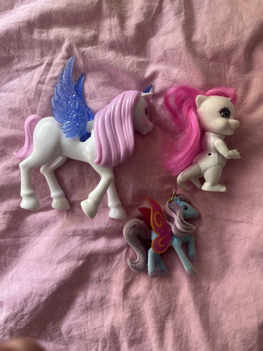 Statuette: Figurines de licornes / unicorns – Usato da Le Grand-Saconnex venduto da Koko.hime_ 1