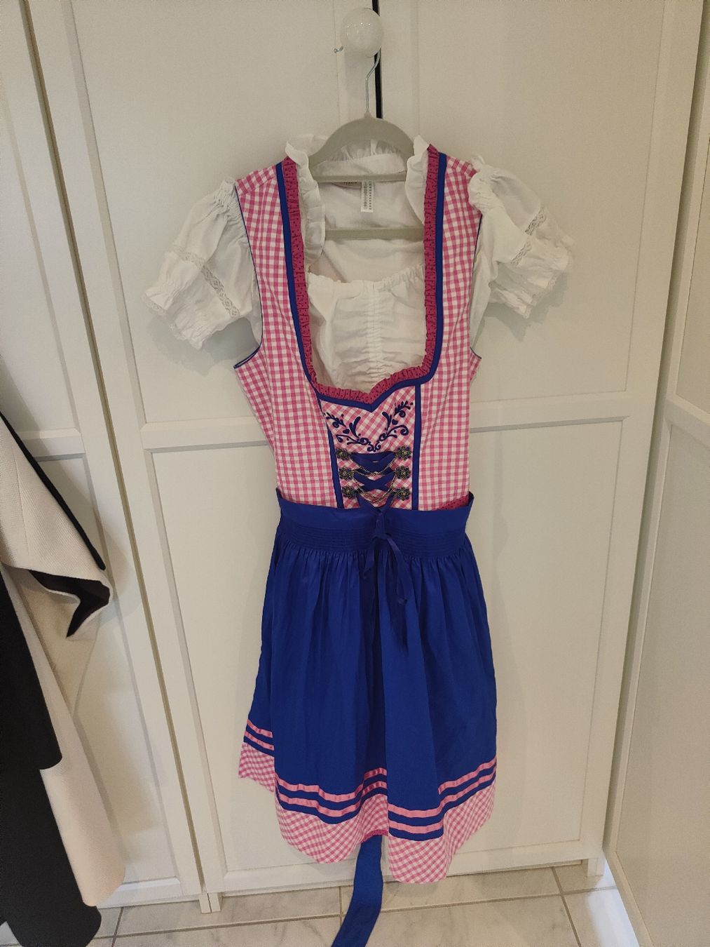 Costumi: Dirndle Oktoberfest – Nuovo (secondo la descrizione) da Zürich venduto da M.Bat 2