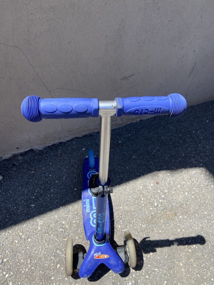 Micro Kickboard: Micro Mini Roller, blau – D'occasion à Mols par Dero21 3