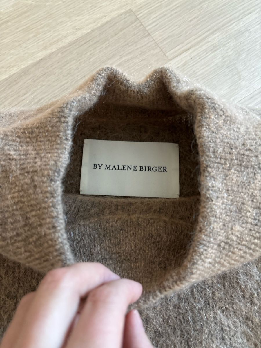Malene Birger Pullover & Sweatshirts: Pullunder by Malene Birger – Gebraucht aus Cham von sbr_7cmv 2