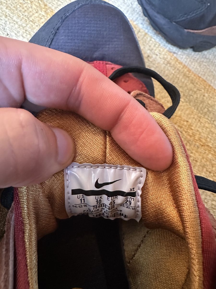 Nike Scarpe da uomo: Nike Huarache Fire Camp – Nuovo (secondo la descrizione) da Villars-Burquin venduto da Iliasso 5
