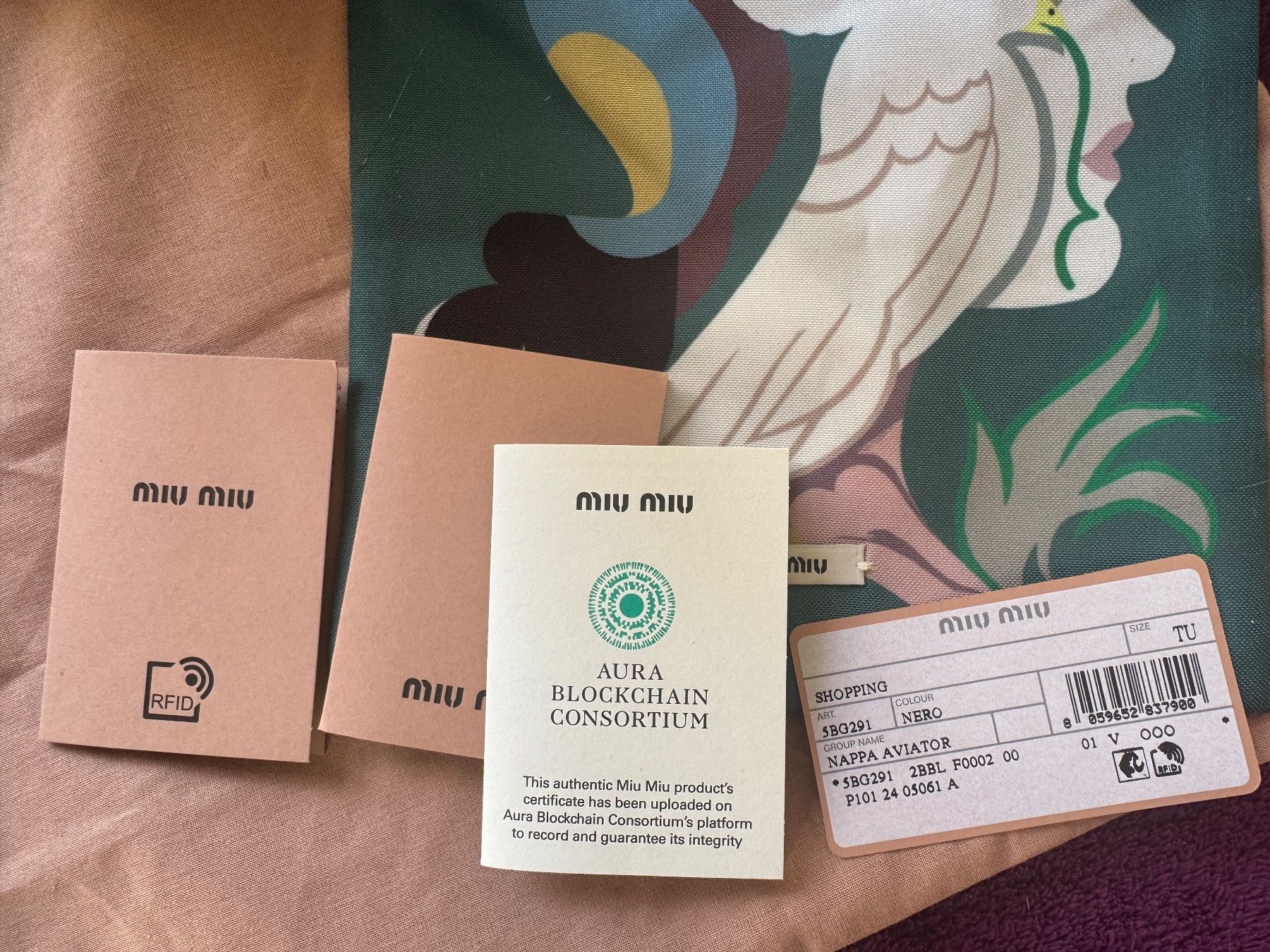 Miu Miu Borse da donna: Miu Miu Tasche – Usato da Baden venduto da Clauudiaaa 2