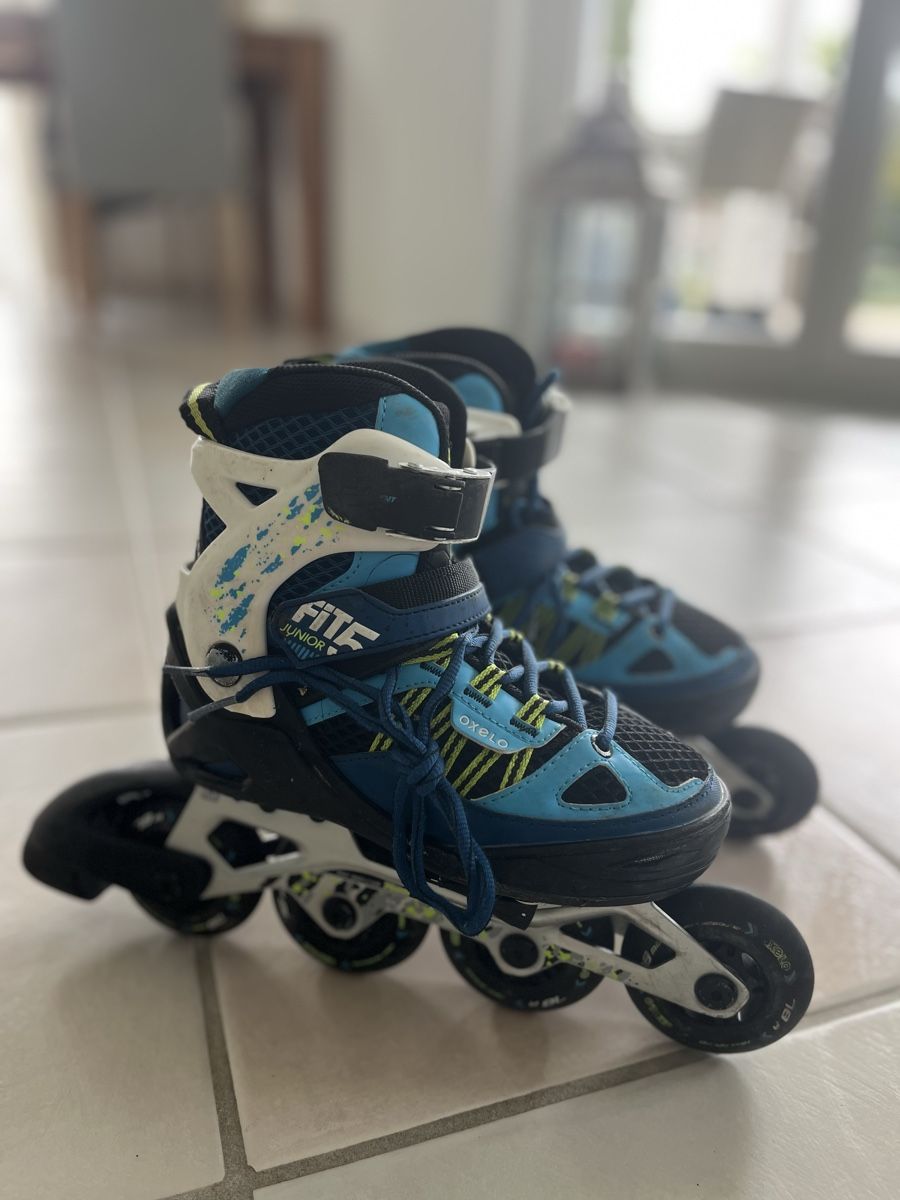 Decathlon Inline-Skating & Rollschuhe: Inline Skates Oxelo - Grösse 32-35 gebraucht – Gebraucht aus Freienstein von CoLeVo
