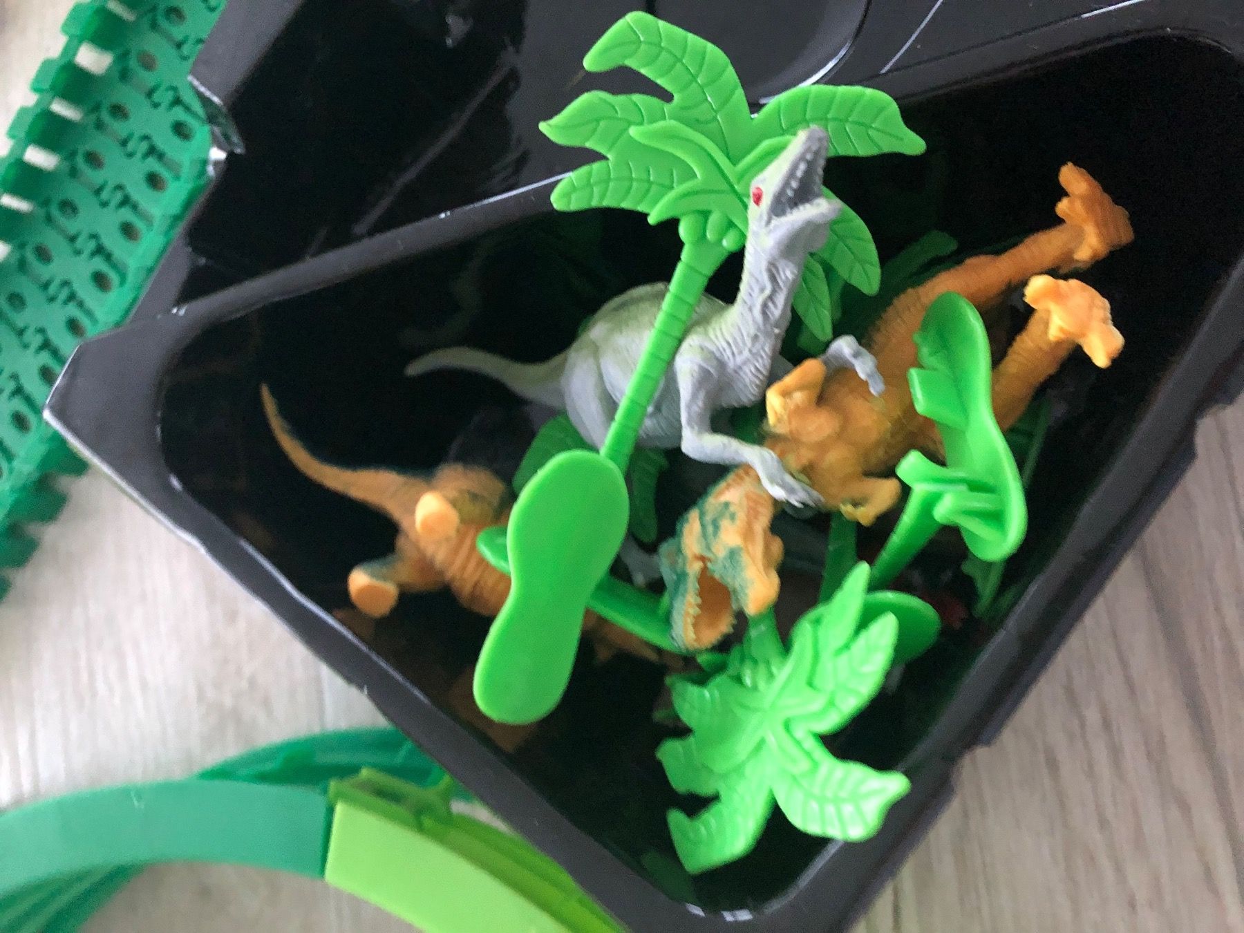 Giocattoli: Dino Track Autobahn – Difettoso da Gelterkinden venduto da Familienferien 8