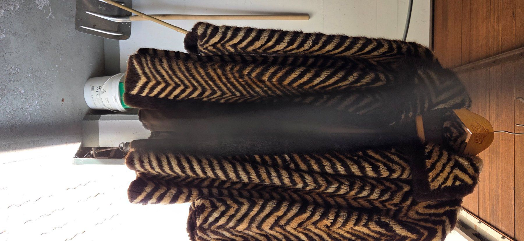 Vestes: Pelzjacke – D'occasion à Kilchberg ZH par Mamamia016 1