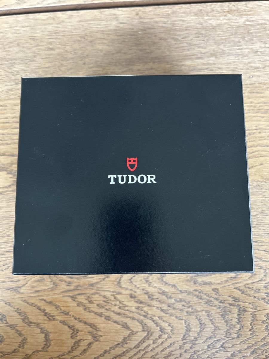 Scatole porta orologi: Tudor outer box – Usato da Baar venduto da mic_8hzn