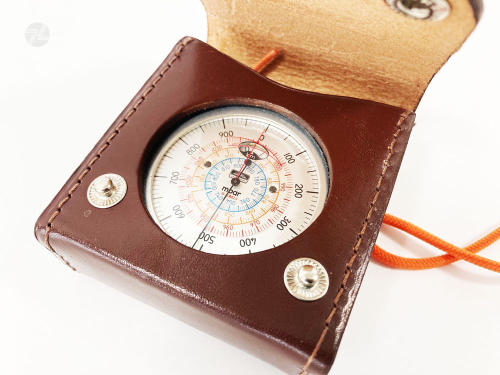 Thommen 5000 m Höhenmesser Altimeter im Lederetui Swiss Made (Gebraucht ...