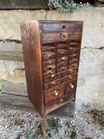 Bergeon Uhrmachermöbel antik Layette horloger ancien