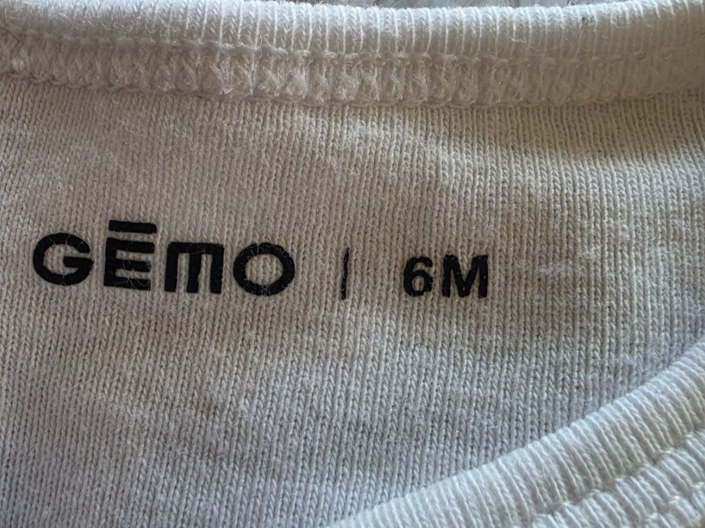 Disney Biancheria intima: Lot de 2 bodies bébé taille 6M / 68 – Usato da Chippis venduto da tom_lt6g 2