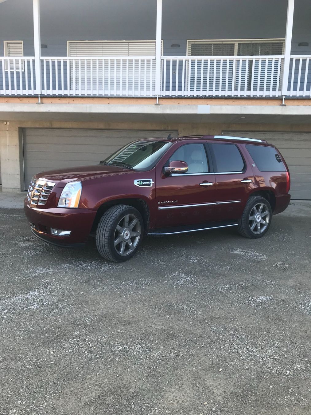 Cadillac Automobili: Wunderschöner Escalade Hybrid – Usato da Amlikon-Bissegg venduto da hof_q2ln 1