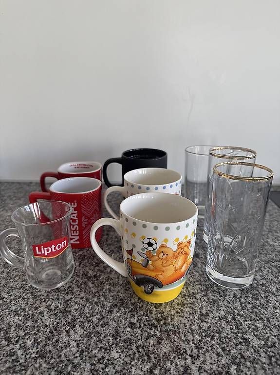 Verres: Becher und Gläser – D'occasion à Bern par mon_2lbl