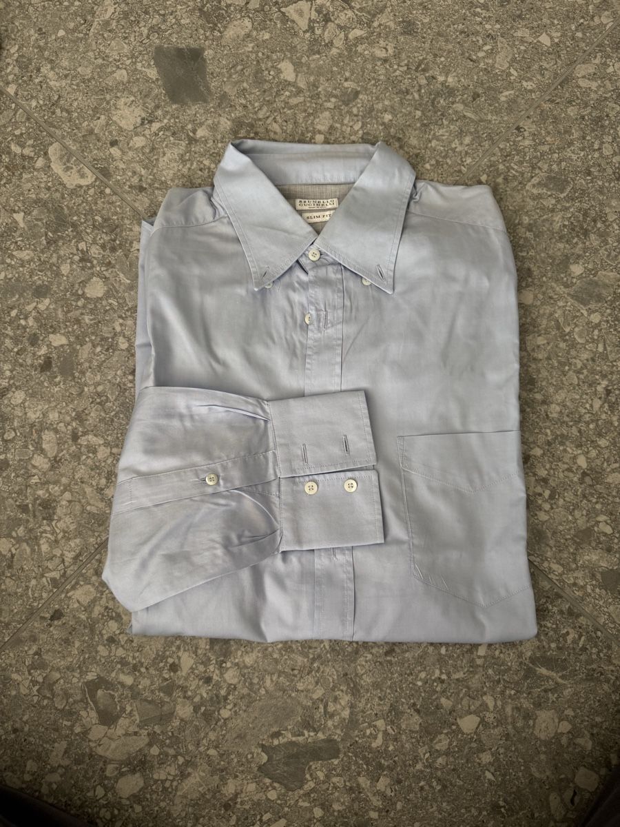 Brunello Cucinelli Camicie: Hemd BRUNELLO CUCINELLI Slim Fit hellblau Groesse L – Usato da Birmensdorf ZH venduto da nin.am
