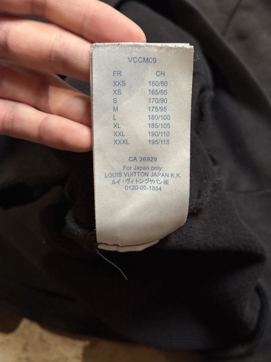 Louis Vuitton Maglioni & Felpe: Louis Vuitton Planes Hoodie – Usato da Genève venduto da luc_5q8p 4
