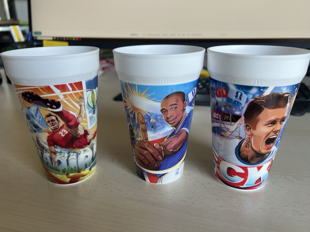 Mc Donald's Bicchieri: McDonalds WM Becher – Nuovo (secondo la descrizione) da Büron venduto da the_k2dl
