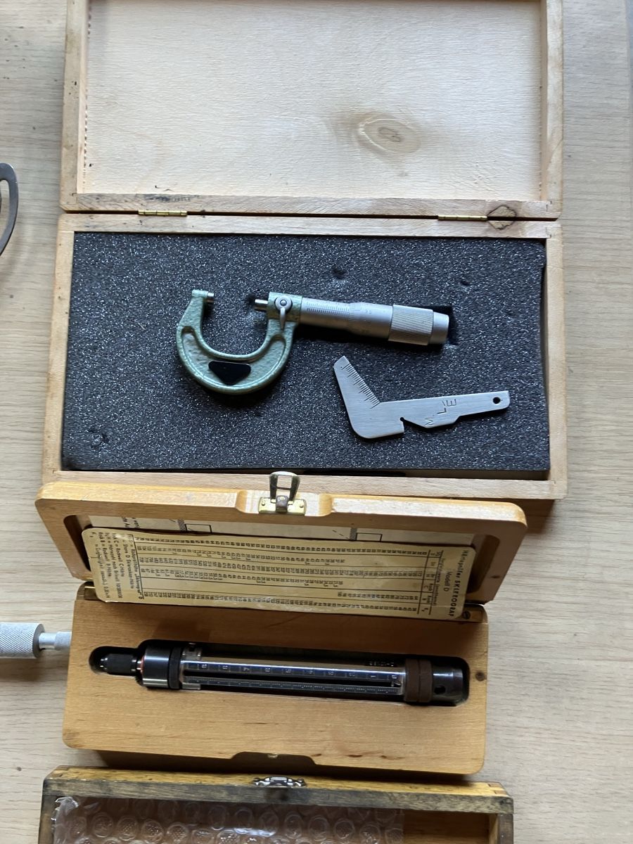 Misurare: Messwerkzeuge Sortiment Mikrometer Messschieber Messuhren  – Usato da Uerkheim venduto da Dealer-4813 3