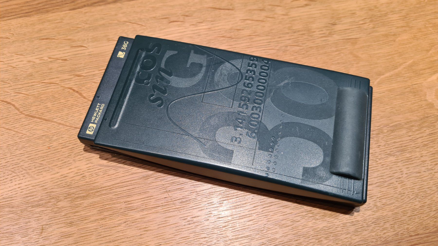 Hewlett Packard Taschenrechner: HP Hewlett Packard 38G Scientific Programmable Calculator – Gebraucht aus Winterthur von stufaphi 3