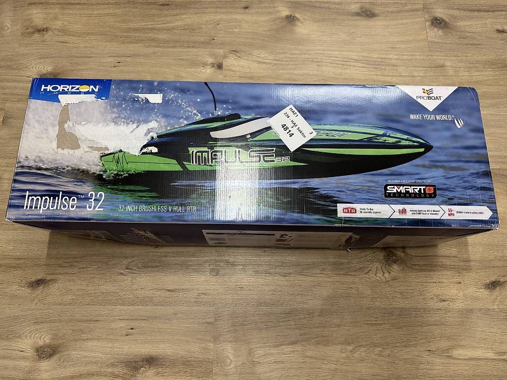 Modellismo RC: ProBoat Impulse 32" Brushless Deep-V ARTR Modell Rennboot – Usato da Biberstein venduto da Michael_1982