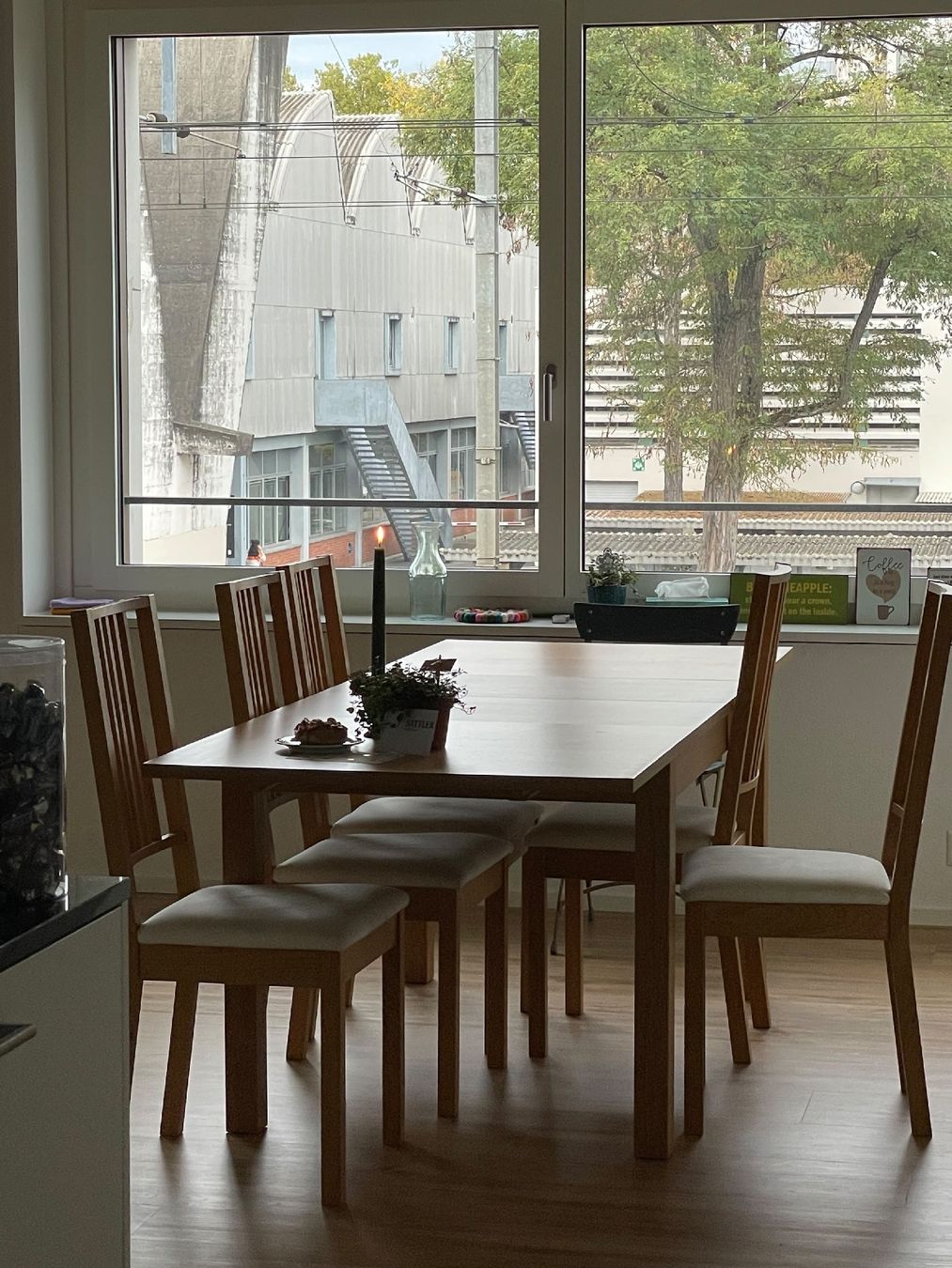 Ikea Set di tavolo e panche: Esstisch mit 5 Stühlen – Usato da Bern venduto da jas_k56d 3