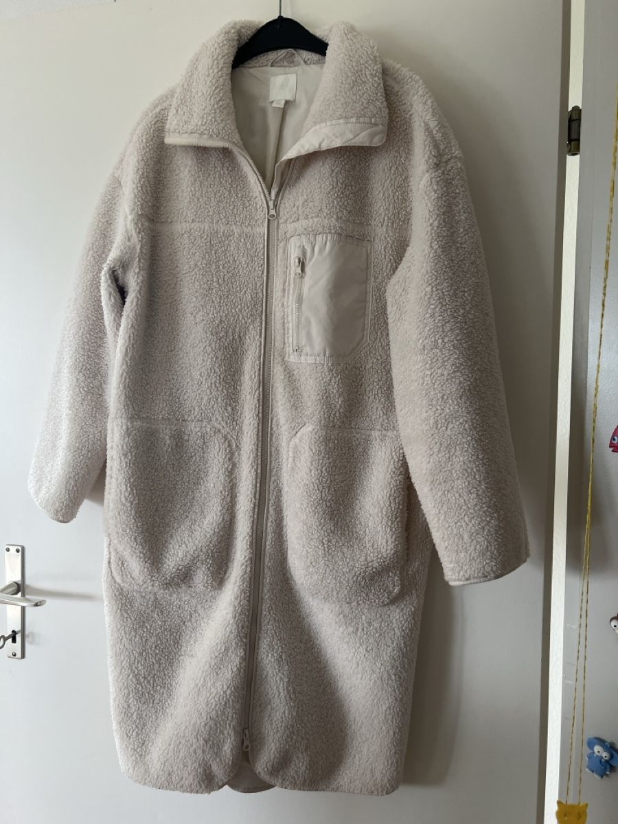 H&M Mäntel: Teddy-Mantel von H&M  – Gebraucht aus Rheinfelden von kitty69