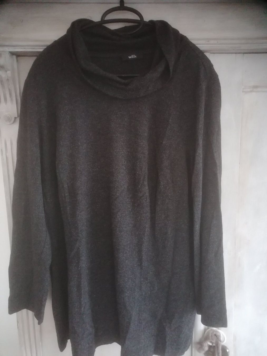Maglioni & Felpe: Dunkelgrauer Pullover von Wille 48 – Usato da Wallisellen venduto da Muggeli1970
