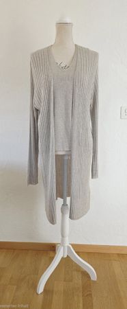 Wunderschönes Twinset von "SEVENTY" Gr. 40 (It46)