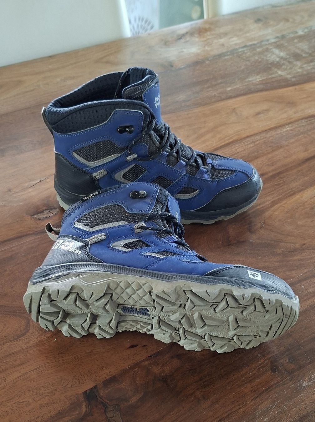 Jack Wolfskin Scarpe per ragazzi: Junior Wanderschuhe von Jack Wolfskin Gr. 36 – Usato da Muhen venduto da Raven-77 2