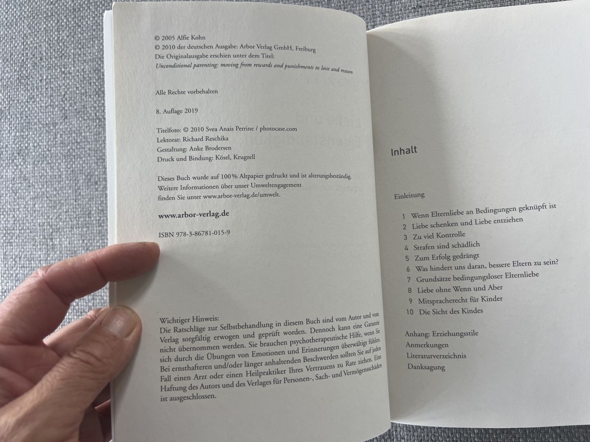 Libri: Buch Liebe und Eigenständigkeit von Alfie Kohn – Usato da Ennetbaden venduto da mapa05 3