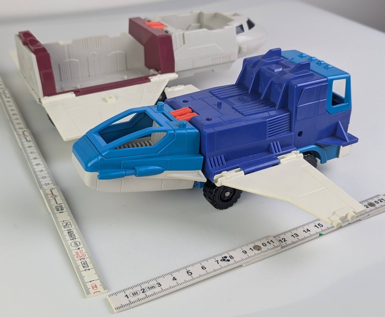 Hasbro Giocattoli: Original Transformers Powermaster Optimus Prime G1 49 – Difettoso da Zürich venduto da axolottchen 5