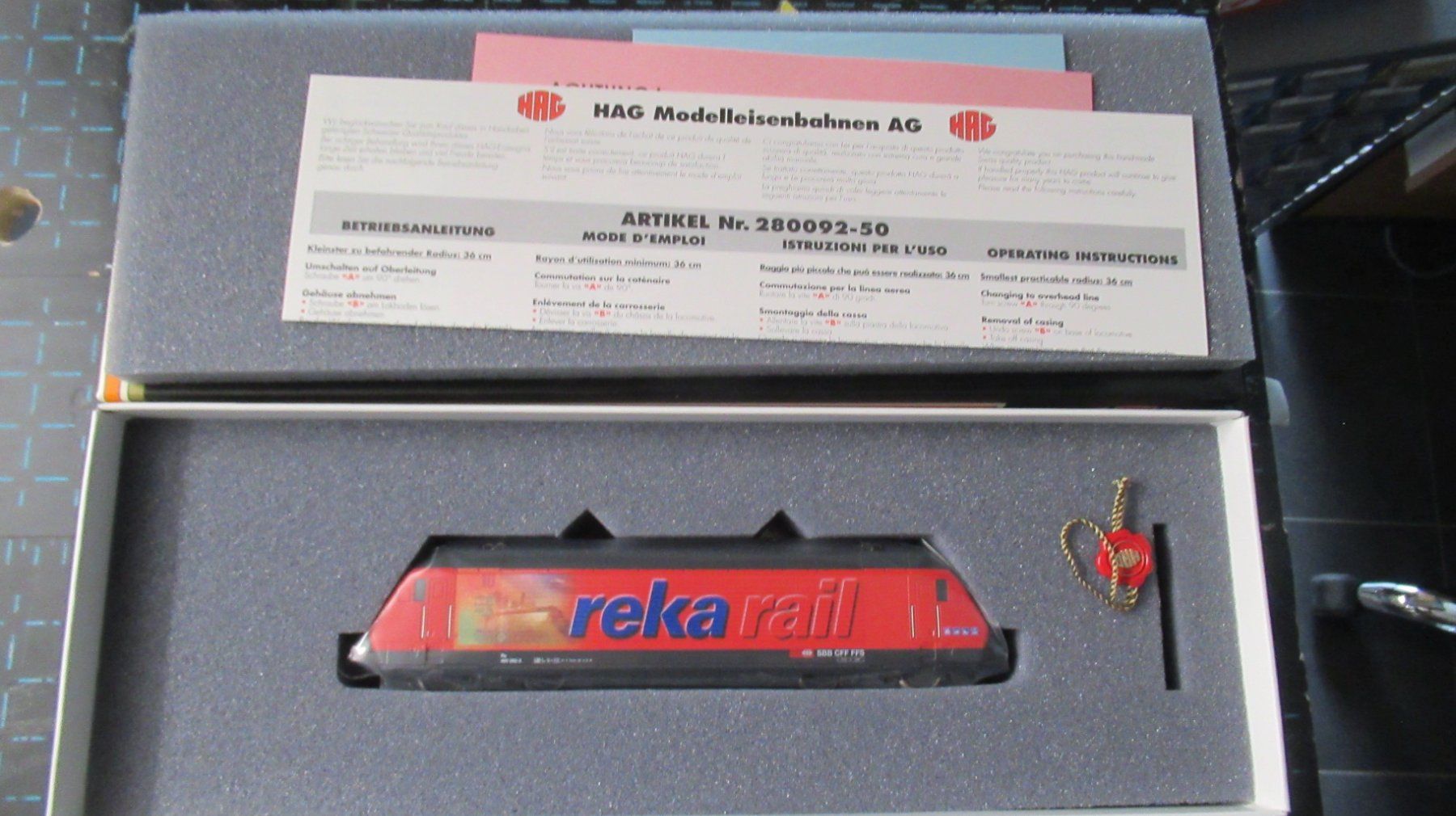 Hag Modellini di ferrovie: HAG Re 460 "RekaRail"  Neuf. – Nuovo e nell'imballaggio originale da Martigny venduto da nevada98 1