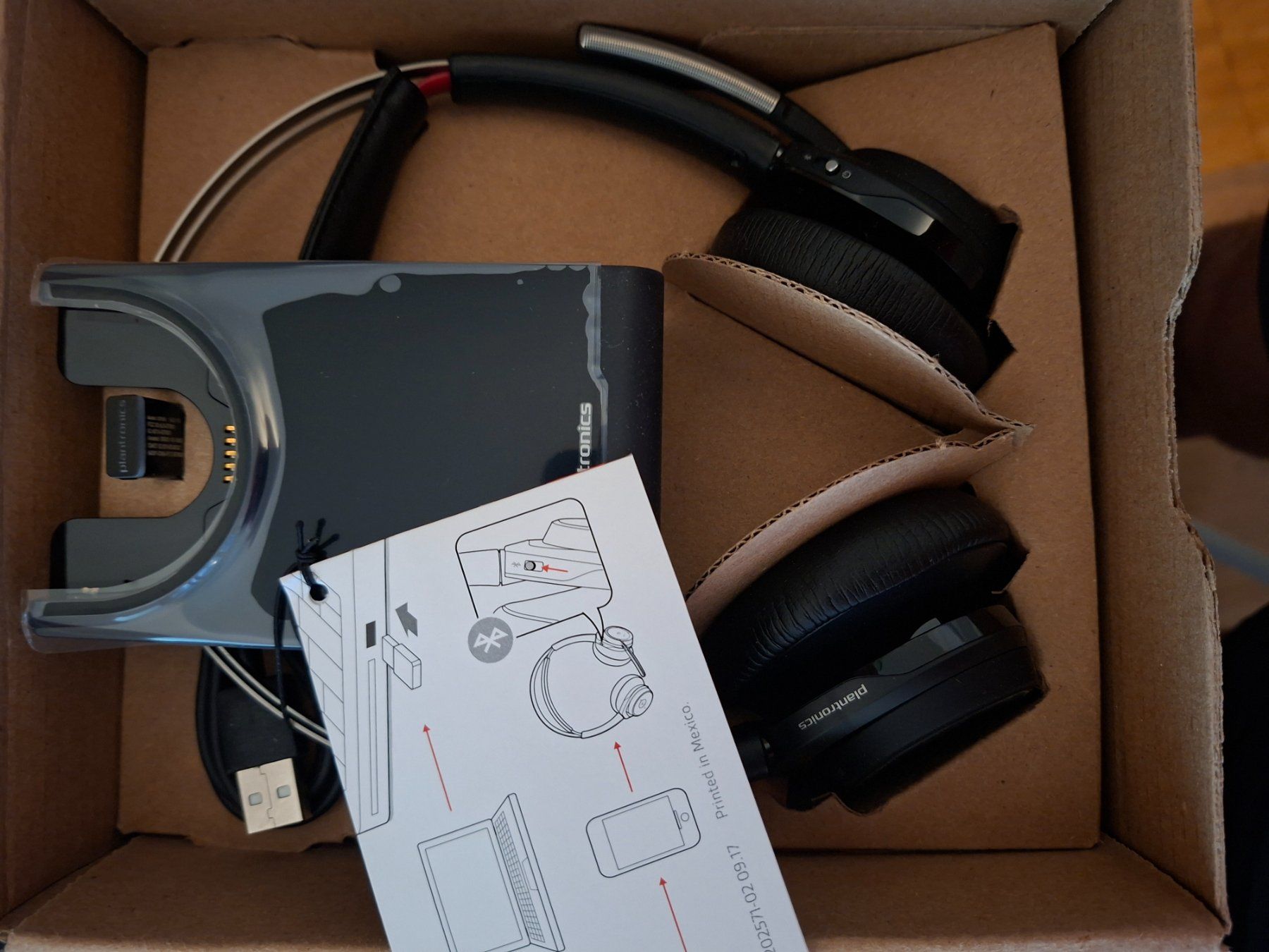 Kopfhörer: Plantronics Voyager Focus UC B825 – Neu und originalverpackt aus Dübendorf von Rinri 2