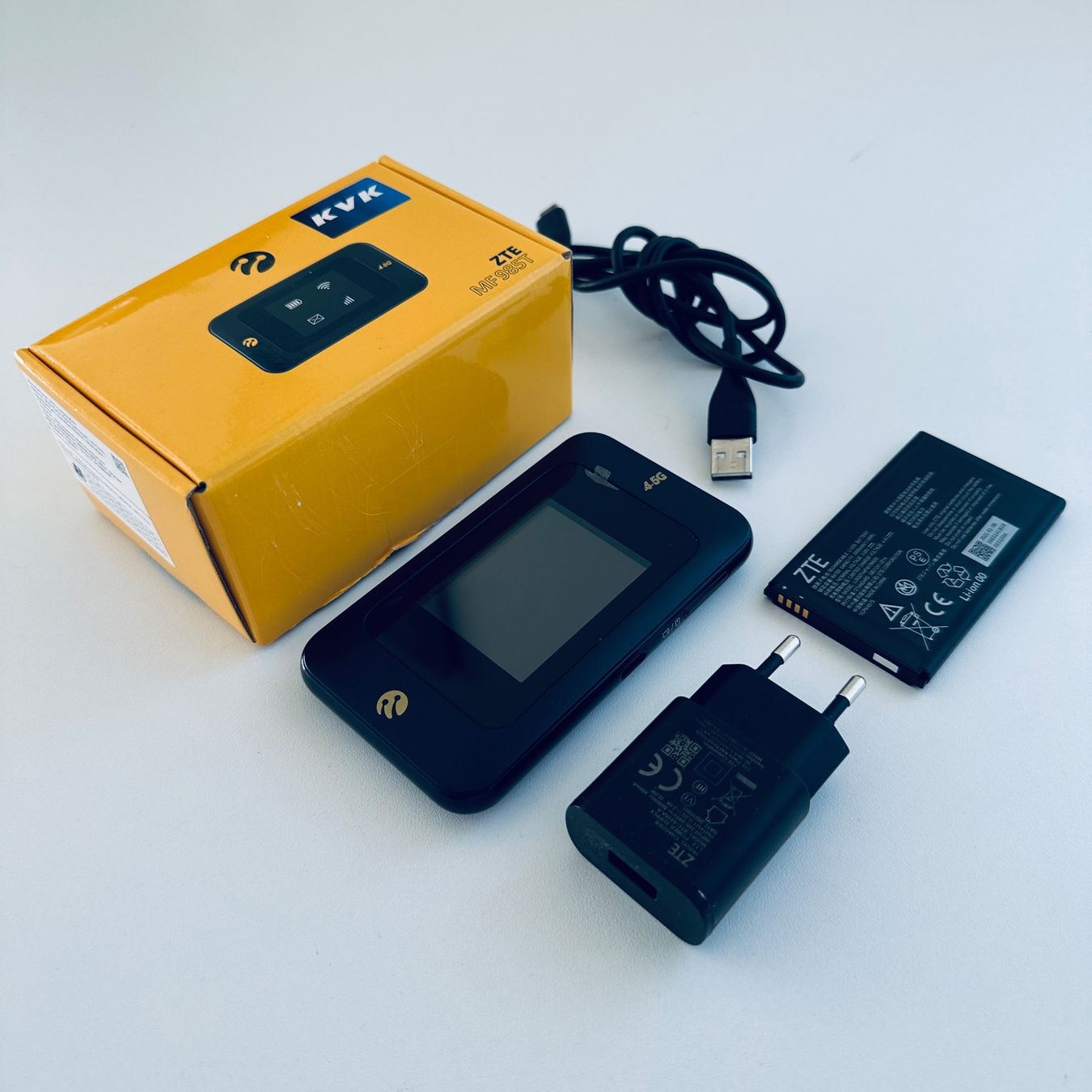 ZTE Modems & Router: Mobiler WLAN Hotspot ZTE Router MF985T Sim Frei – Neu (gemäss Beschreibung) aus Basel von MY.AIRPODS.SHOP 1