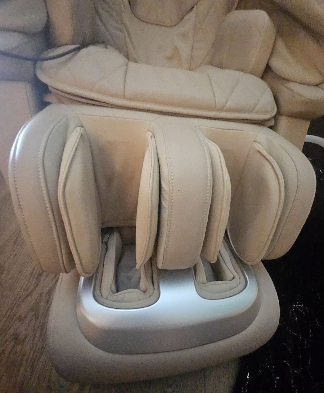 Massagegeräte: Massage-Sessel KOMODER LuX  – Neu (gemäss Beschreibung) aus Walchwil von Bodytransformer2000 4
