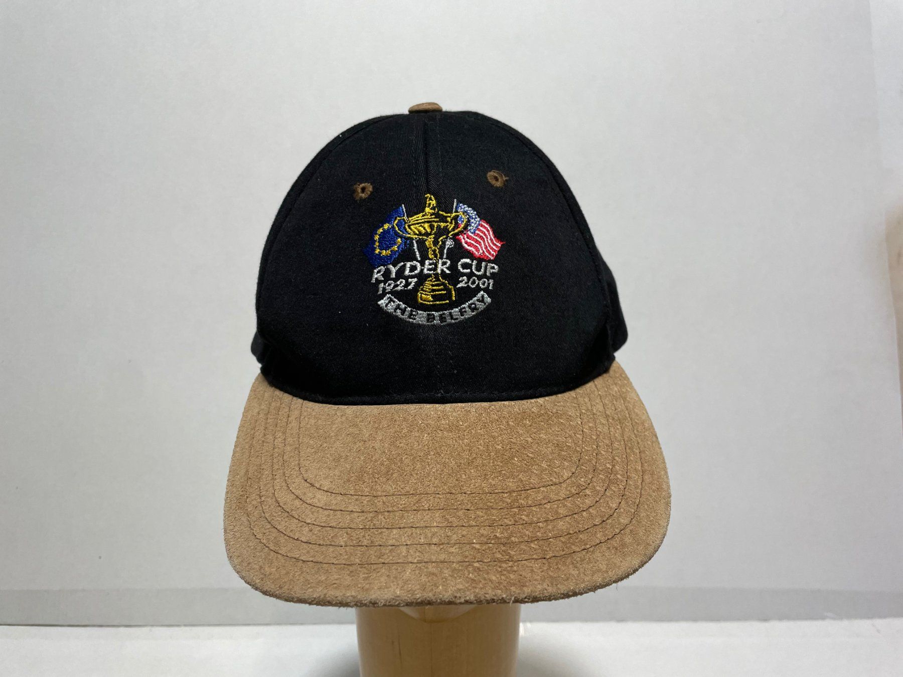 Copricapi, berretti & cappellini: Vintage 2001 Mütze Ryder Cup Golf Leder Strap – Usato da Zürich venduto da le_souk