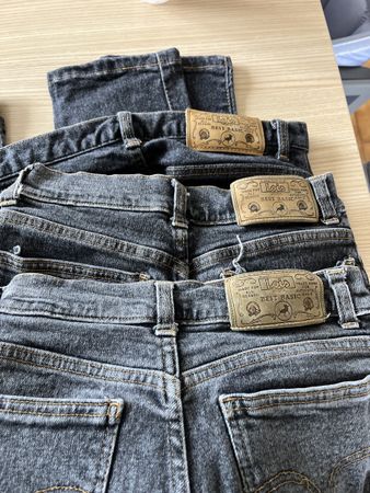 Lot 3 pantalons Taille 30 LOIS maman