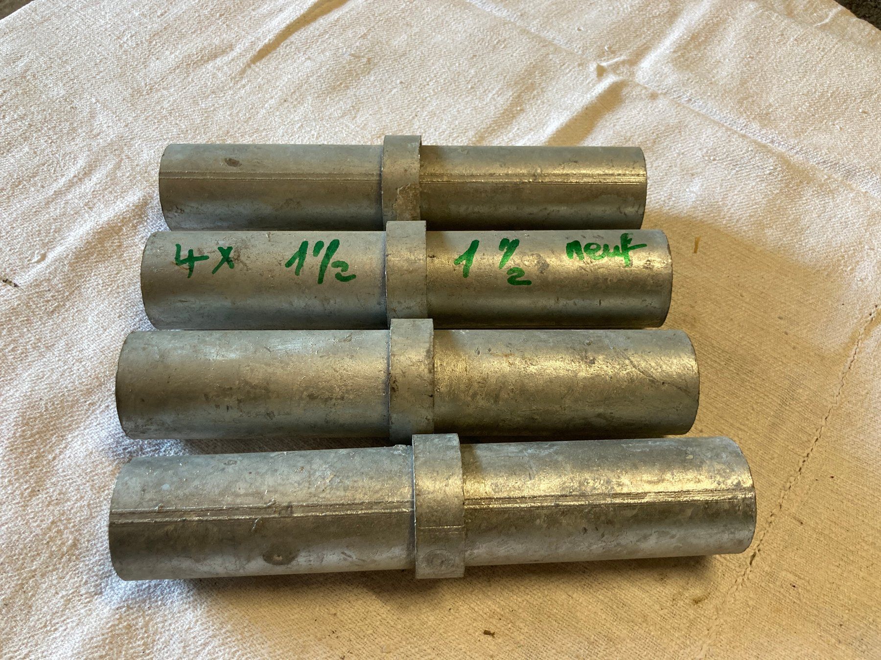 Recinzioni: 1 lot de 4 pièces cornadis pour étable – Nuovo (secondo la descrizione) da Bourrignon venduto da filledemai