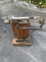 Antike Dezimal-Sackwaage bis 250 kg – Holz & Metall