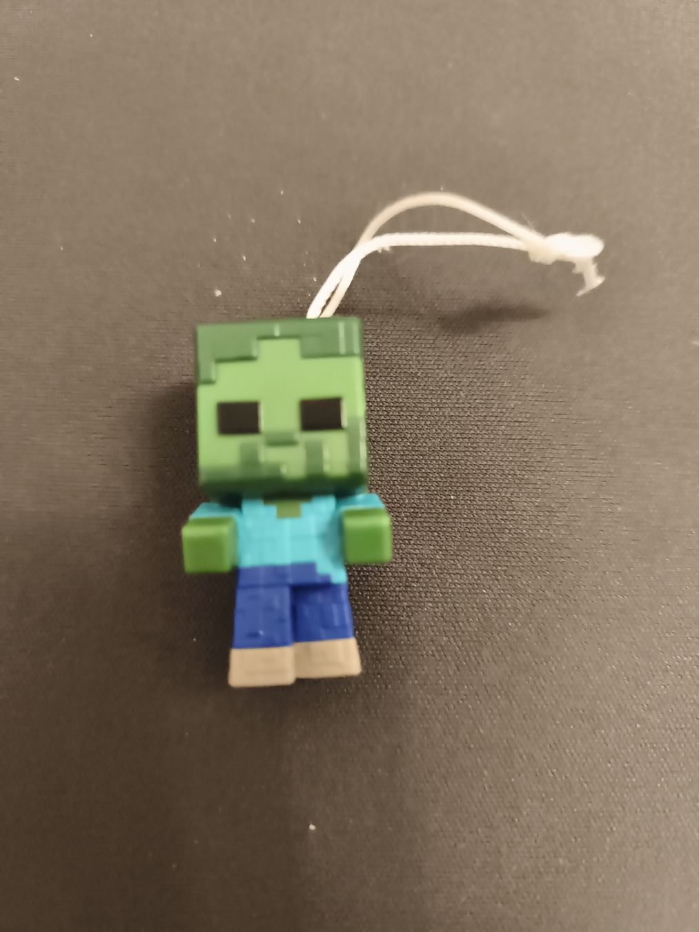 Statuette: Statuetta Minecraft Zombie Kinder Joy – Usato da S. Vittore venduto da GamesAndCards95
