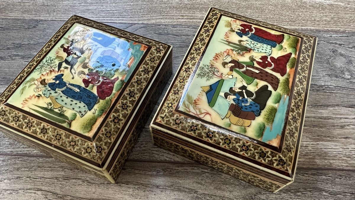 Portagioie: 2 Schatullen iranische/persische Handarbeit – Usato da St-Gingolph venduto da Edgar1920 1